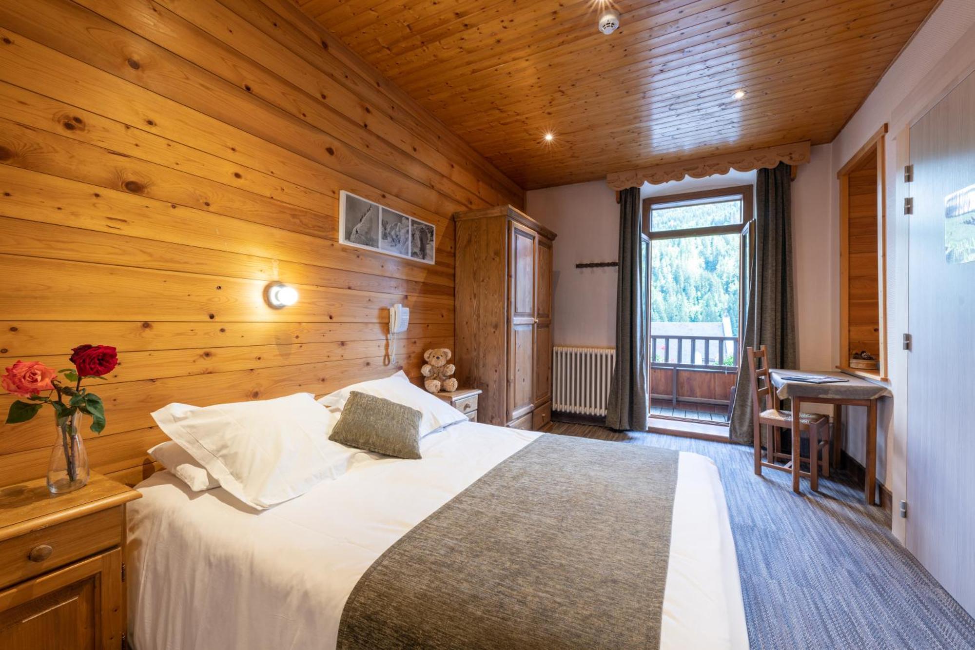 Hotel La Pointe Percee Le Grand-Bornand Exterior photo