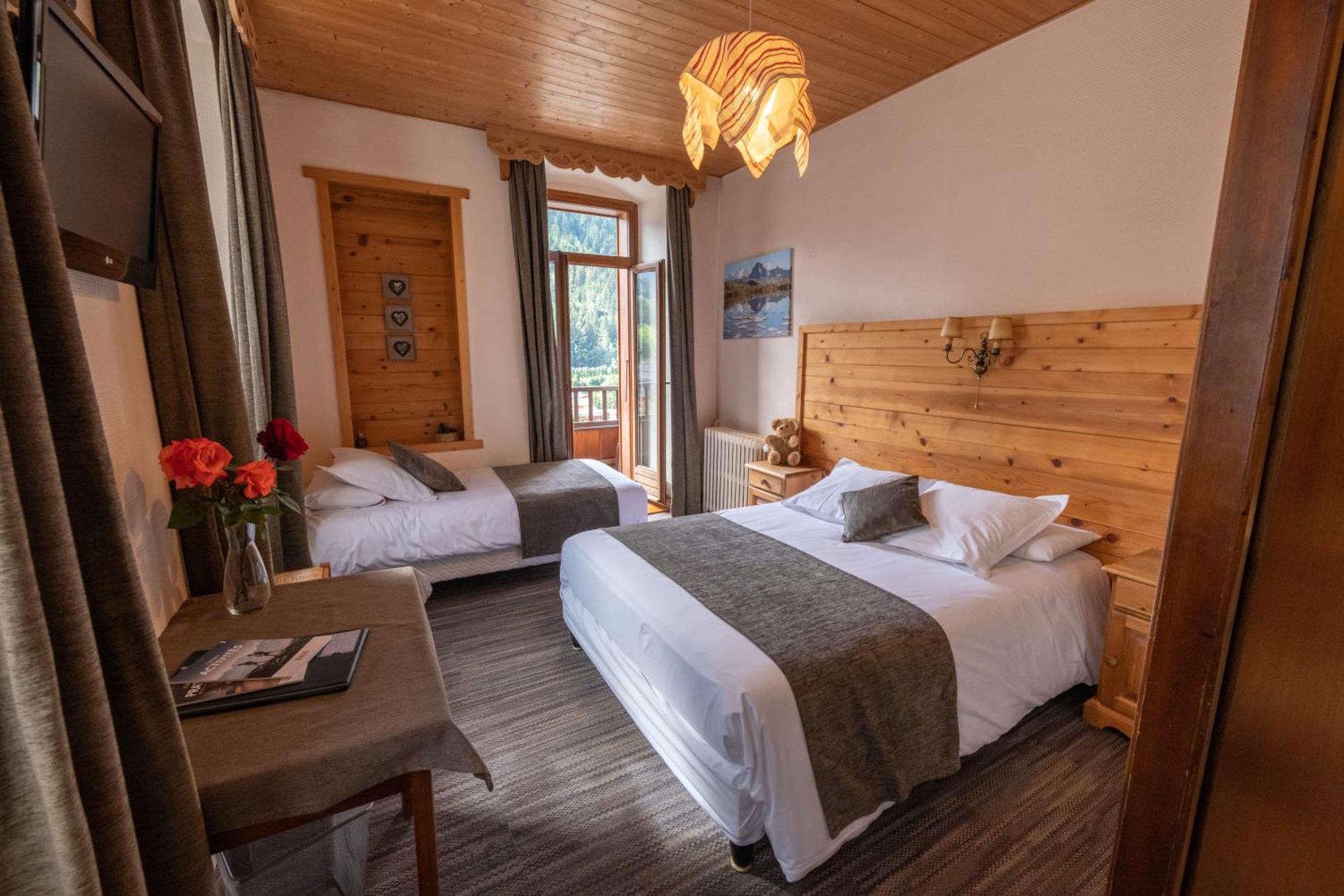 Hotel La Pointe Percee Le Grand-Bornand Exterior photo